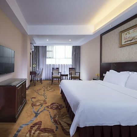 Vienna Hotel Shenzhen Shangjin Center מראה חיצוני תמונה