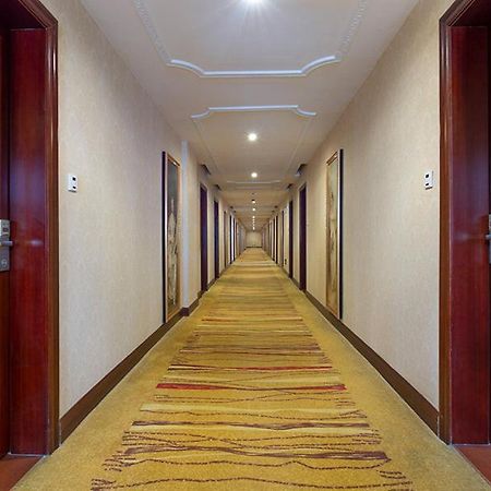 Vienna Hotel Shenzhen Shangjin Center מראה חיצוני תמונה