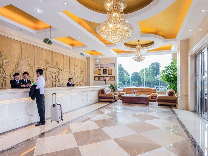 Vienna Hotel Shenzhen Shangjin Center מראה חיצוני תמונה